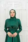Verna V Taş Şerit Detay Kemer Saten  Tesettür Kloş Abiye Zümrüt Zümrüt