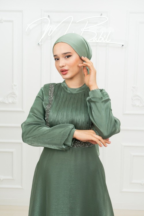 Rossa Göğüs U Taş Şerit Detay Işıltı Kumaş Kloş Tesettür Abiye Mint Yeşil Mint Yeşili