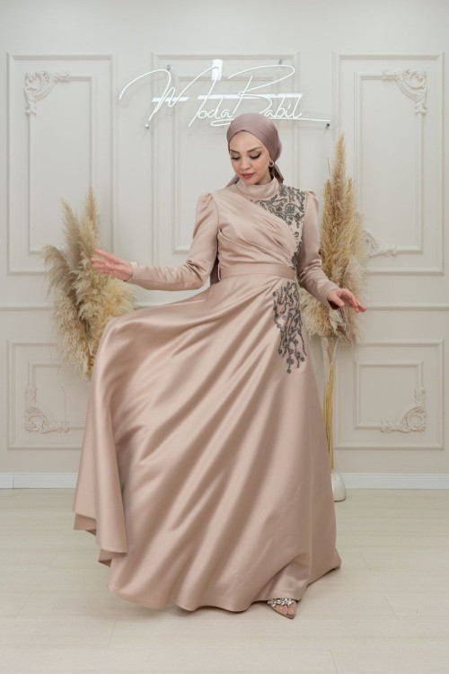 Ella Taş Detay Göğüs Drape Tafta Saten Tesettür Kloş Abiye Gold Gold